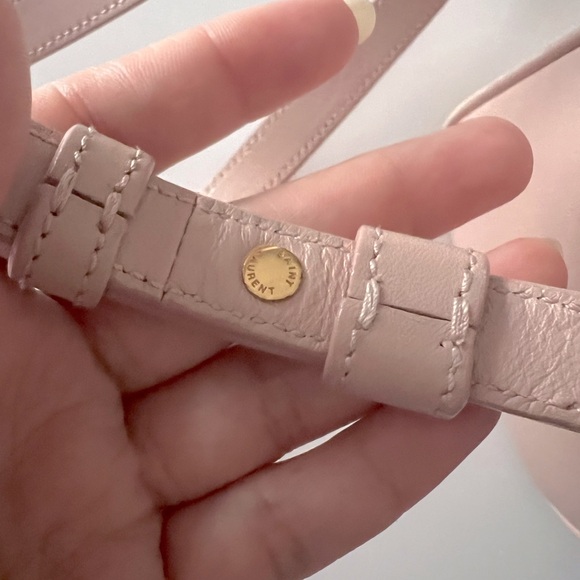 Authentic Saint Laurent small duffle bag - Picture 4 of 13